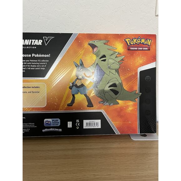 Pokemon TCG Lucario V & Tyranitar V Heavy Hitters Premium Collection NEW - Picture 6 of 6